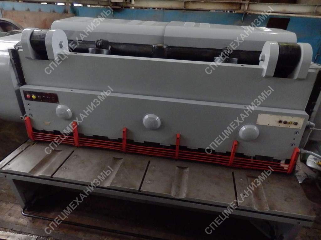 Ножницы гильотинные  ScTR 16x3150